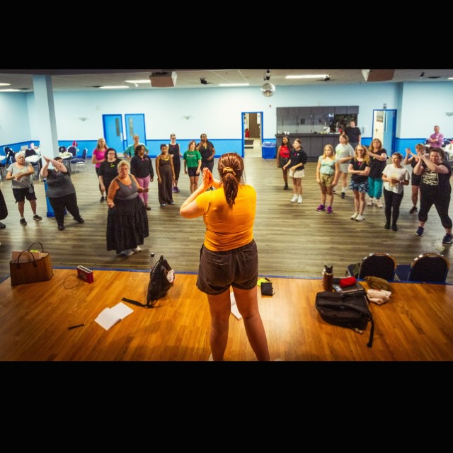 Putting the “habit” in rehearsal… and breaking a few bad ones along the way! 😇🎶
Sister Act is coming soon, and we’re ready to raise the roof! ⛪️✨
Get your tickets at the link in our bio.

Performances:
October 30, Nov 5, 6, 7 - 8pm
Oct 31, Nov 1, 7, 8 - 2pm
@ Meadowvale Theatre 

@mtmencore @theatre_unlimited @citycentremusicalproductions @meadowvalemusictheatre @clarksonmusictheatre 

#communitytheatre #etobicoke #mississauga #musicaltheatre #sisteractmusical