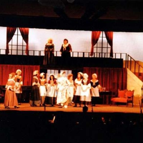 1989 – Spring – The New Moon