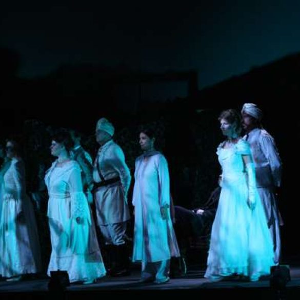 2008 – Spring – The Secret Garden