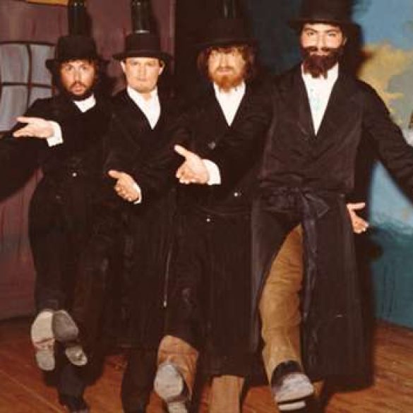 1977 – Fiddler on the Roof